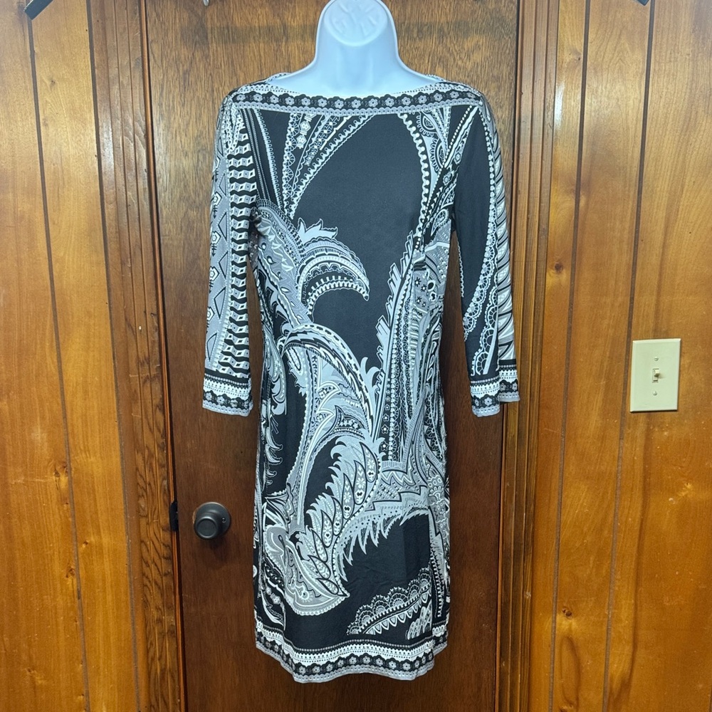 ECI Black and White Long Sleeve Dress Size S‎